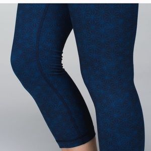 Lululemon Wunder Under Cropped leggings